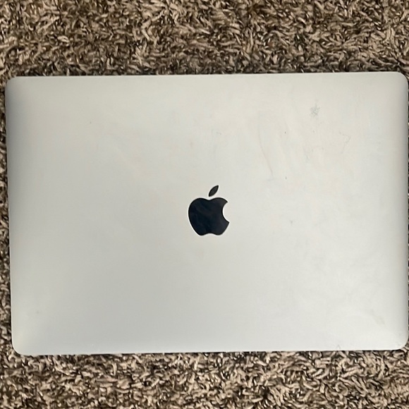 -MacBook Pro 13.3